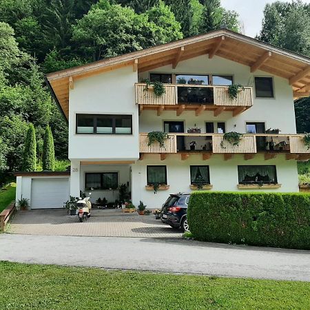 Gemuetliche Wohnung 10 Minuten Vom See Entfernt Zell am See Exterior foto